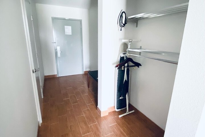 Room 47 of 72
