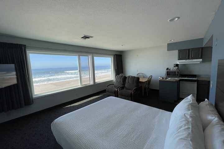 Room 43 of 127