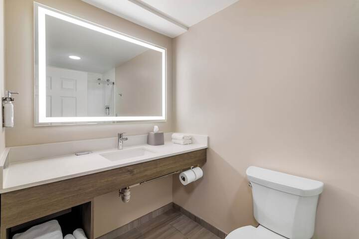 Holiday Inn Express Biddeford by IHG