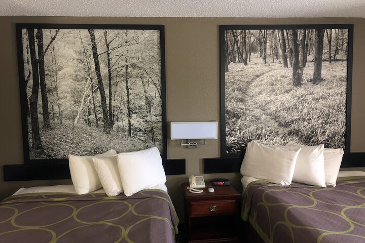 Room 16 of 45