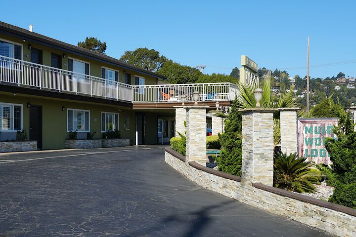 Hotel 10 of 37