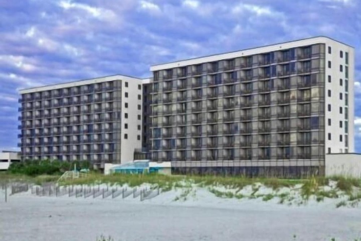 Hotel 4 of 63