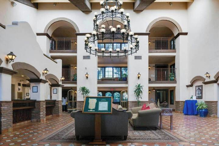 The Buena Park Grand Hotel & Suites