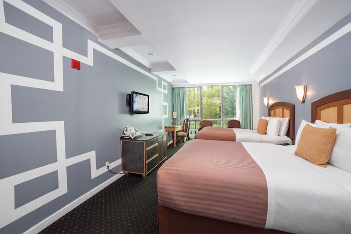 Room 33 of 58