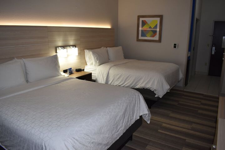 Room 22 of 57