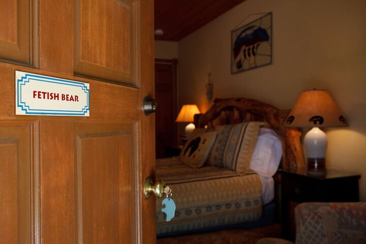 Room 81 of 149