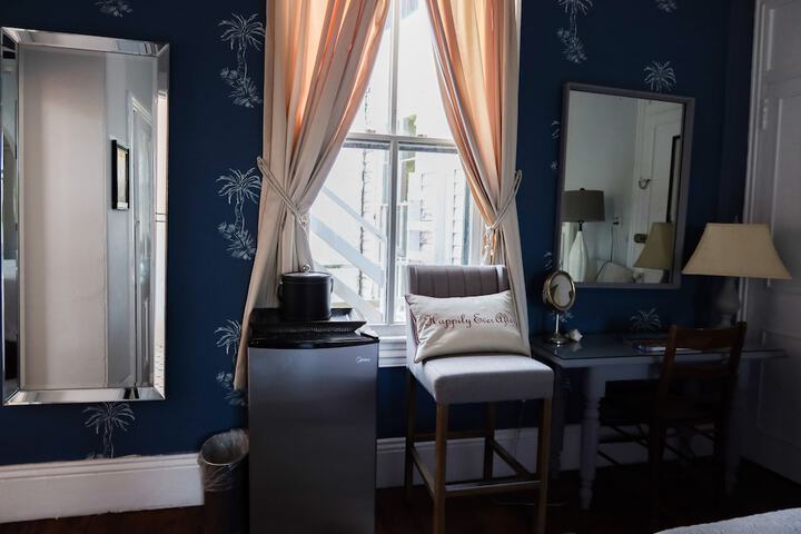 Room 37 of 57