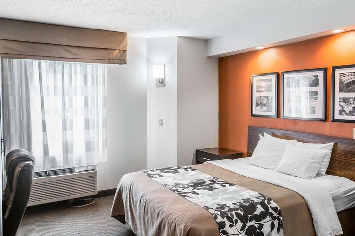 Room 19 of 40