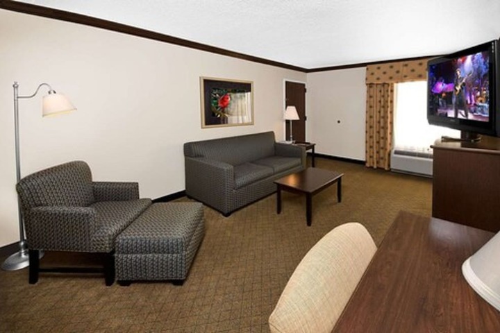 Room 14 of 43