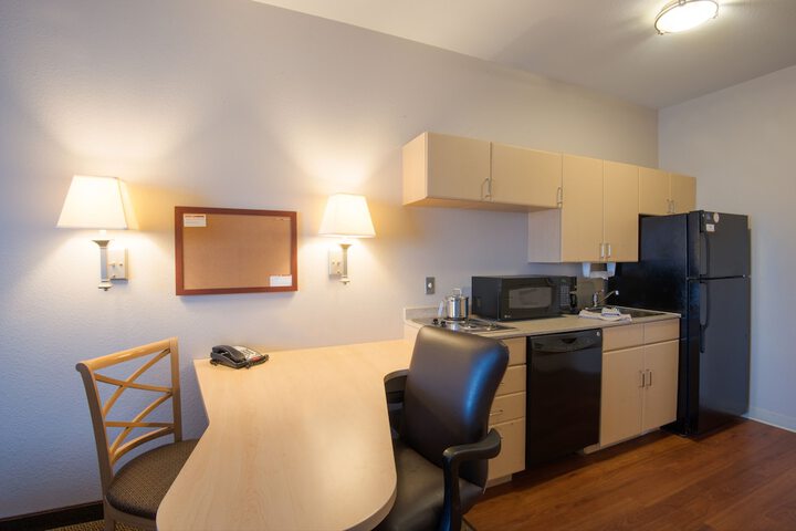 Room 26 of 43