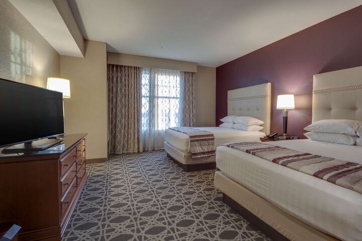 Room 16 of 43
