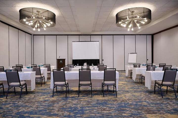 DoubleTree by Hilton Buena Park