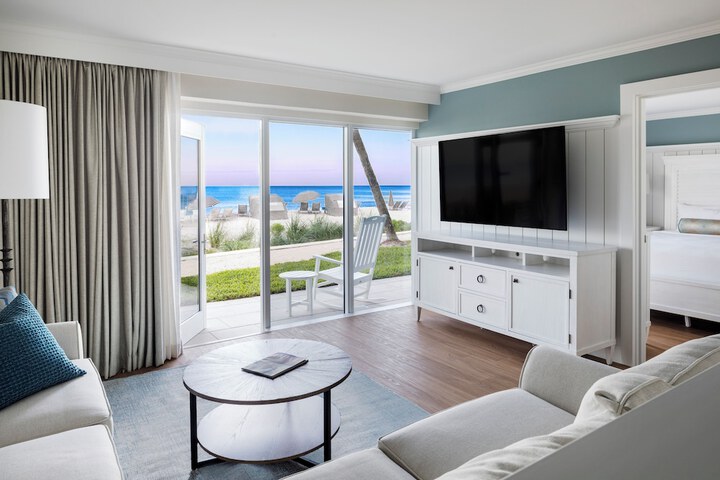 Edgewater Beach Hotel