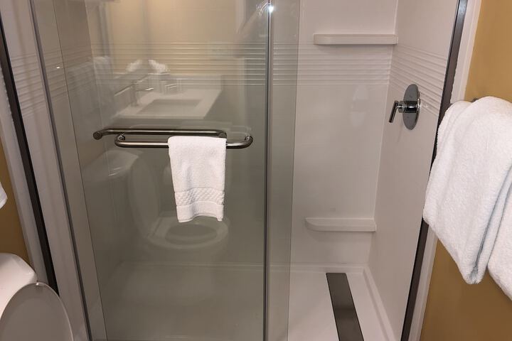 Room 20 of 23