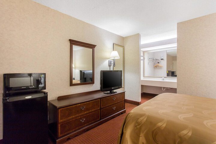 Room 20 of 48