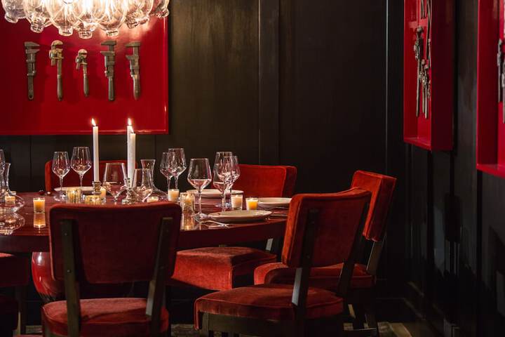 Dining 85 of 109