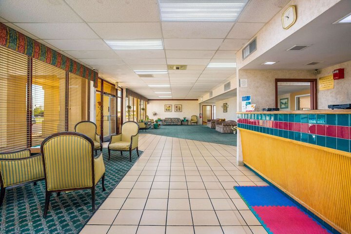 Hotel Interior 23 of 65