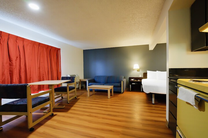 Room 97 of 123