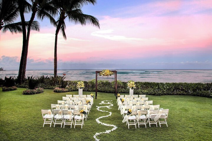Moana Surfrider a Westin Resort & Spa, Waikiki Beach