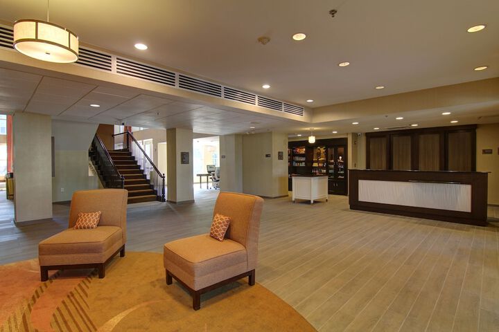 Hotel Interior 11 of 40