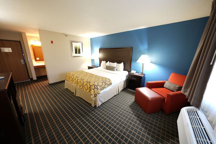 Room 28 of 46