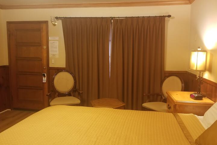 Room 96 of 137