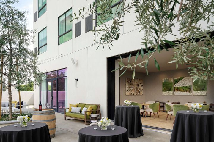 The Knoll Hotel Napa Valley Tapestry Collection by Hilton