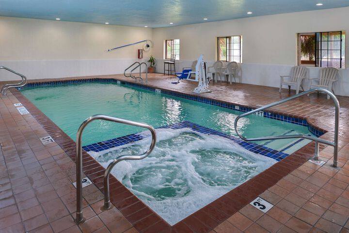 Pool 5 of 23