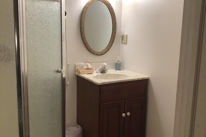 Room 13 of 62