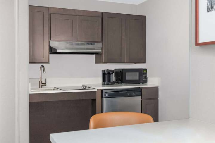 Homewood Suites by Hilton Detroit-Troy