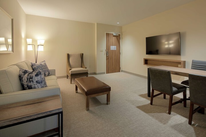 Embassy Suites by Hilton St. Augustine Beach-Oceanfront Resort