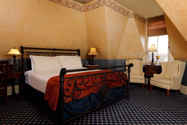 Room 20 of 59