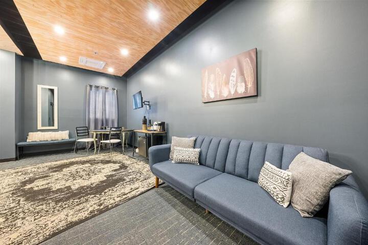 Indigo Pass Boutique Hotel