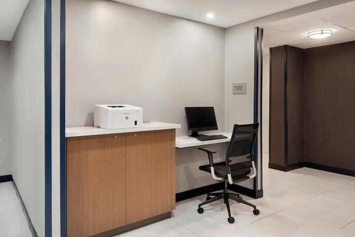 Courtyard by Marriott Mobile