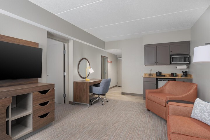 Hampton Inn by Hilton Altoona