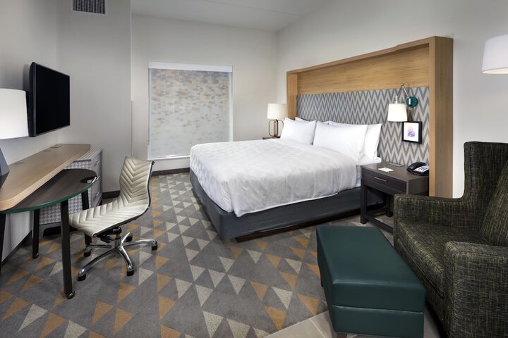 Holiday Inn & Suites Arden - Asheville Airport by IHG