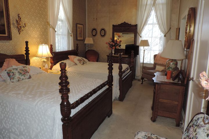 Room 71 of 80