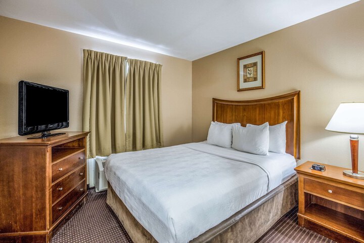 Room 19 of 27