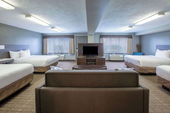 Room 21 of 63