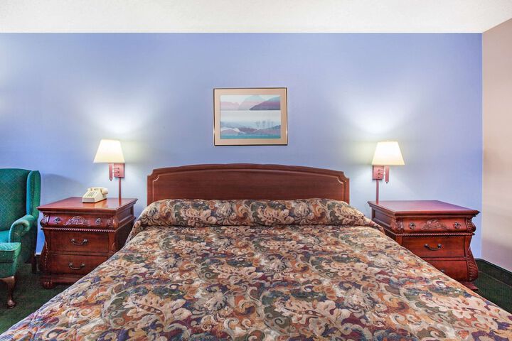Room 18 of 24