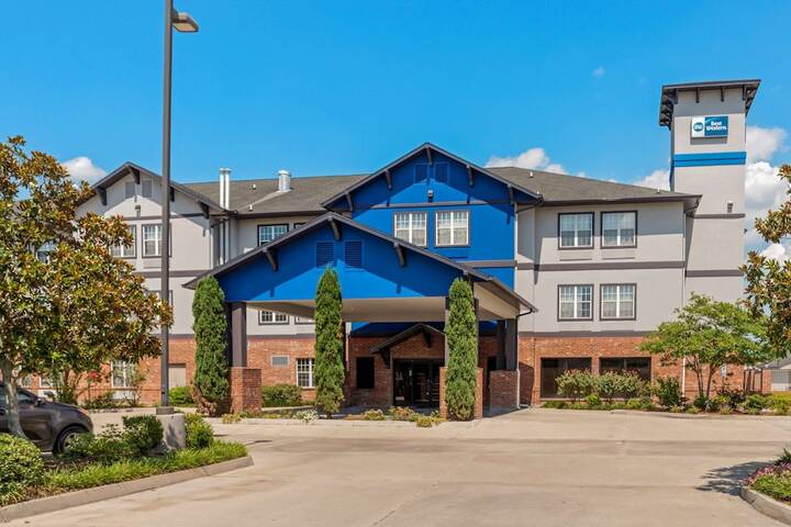 Hotel 2 of 31