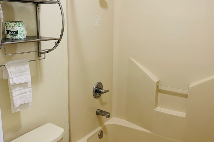 Room 31 of 35