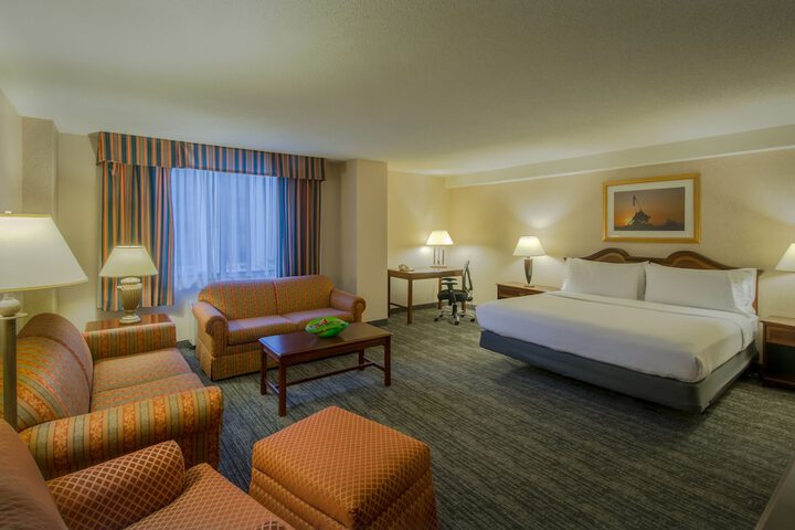 Room 32 of 52