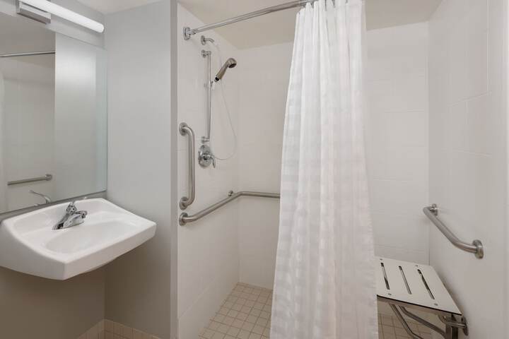 Towneplace Suites by Marriott Findlay