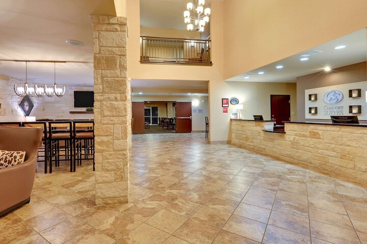 Hotel Interior 6 of 29