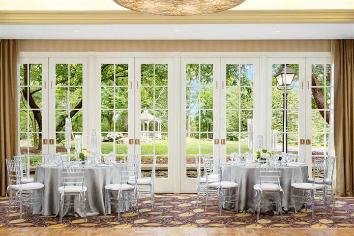 RENAISSANCE WESTCHESTER HOTEL