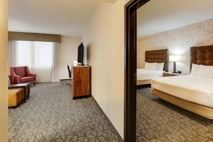Room 29 of 60