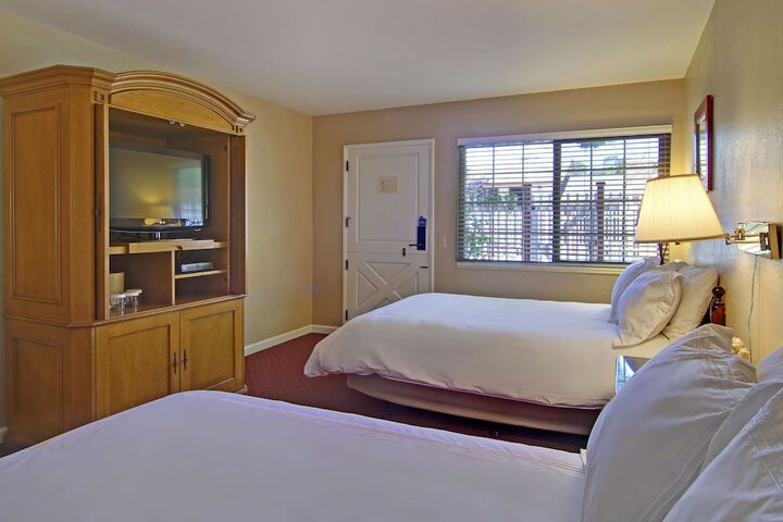 Room 9 of 71