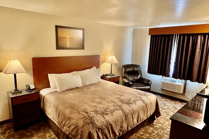 Room 11 of 31