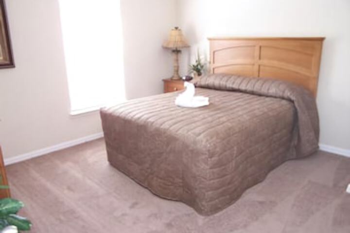 Room 3 of 12